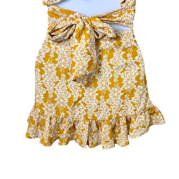 SELFIE LESLIE Linka Ruched Cropped Top / Ruffle Skirt Set Leaf Print Yellow Sz M - Picture 15 of 16